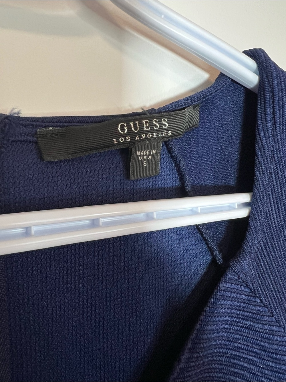 Guess Navy Blue Minimalist Women’s Size Small Flutter Sleeve Chic Cocktail Dress - Picture 3 of 5